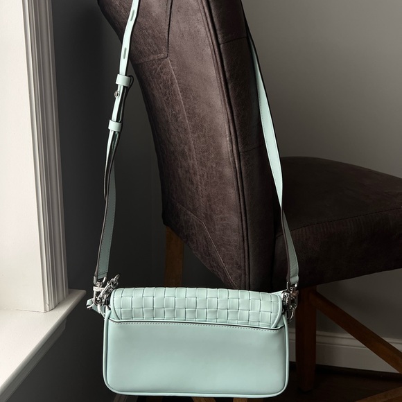 Michael Kors MK Bradshaw Small Woven Leather Convertible Shoulder Bag/Crossbody - Picture 7 of 16